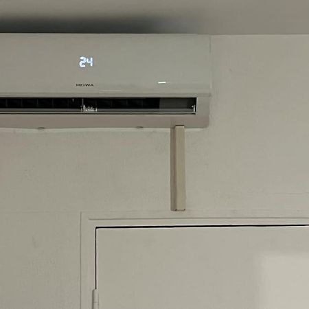 Appartement Hyper Centre Climatise Salon-de-Provence Eksteriør bilde