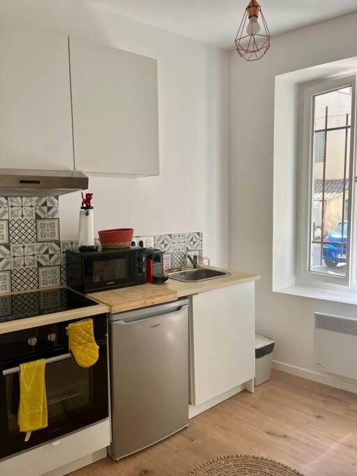 Appartement Hyper Centre Climatise Salon-de-Provence Eksteriør bilde