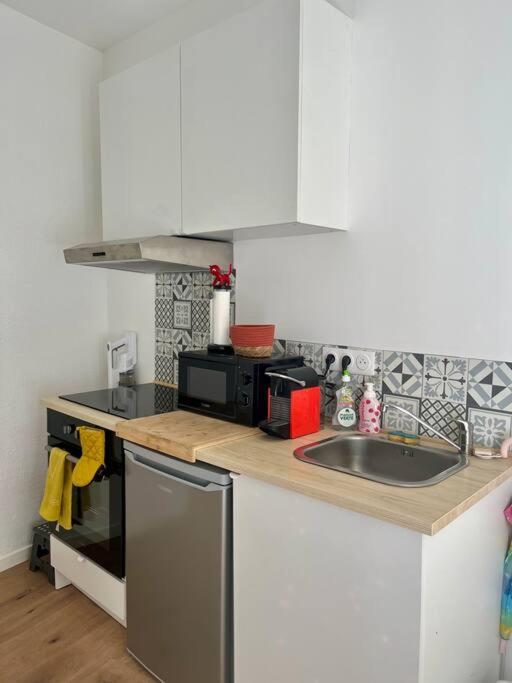 Appartement Hyper Centre Climatise Salon-de-Provence Eksteriør bilde